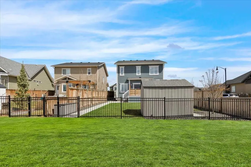 133 Amery Crescent Crossfield AB T0M 0S0