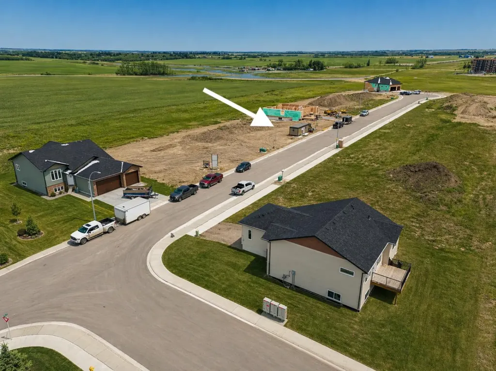 5730 55 Avenue Camrose AB T4V 5L5