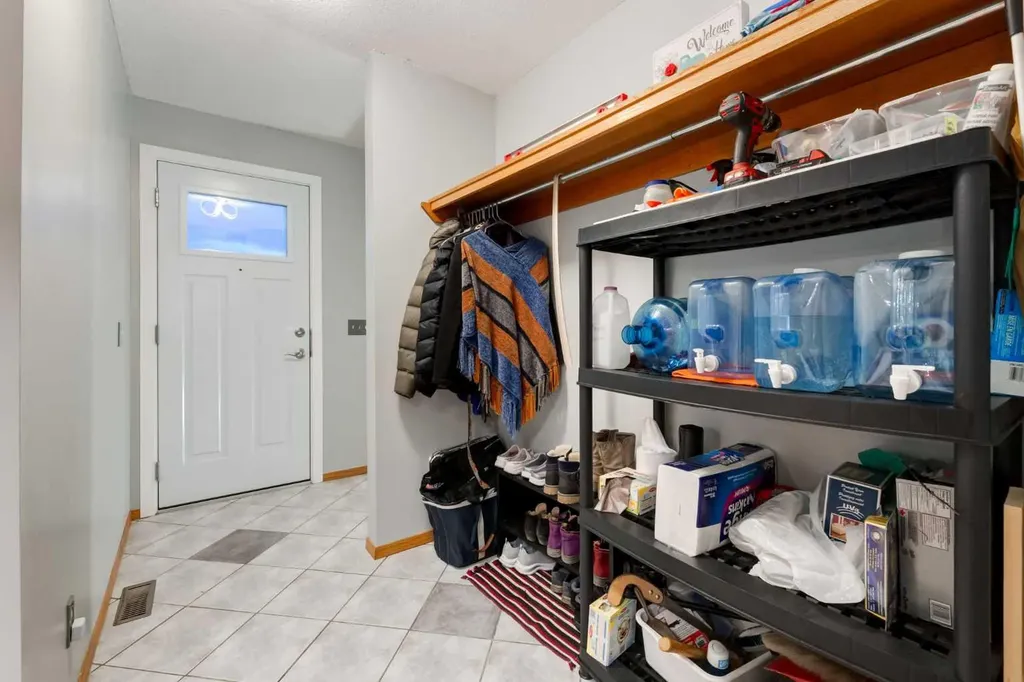 222075 Range Road 264 Rural Wheatland County AB T0J0M0
