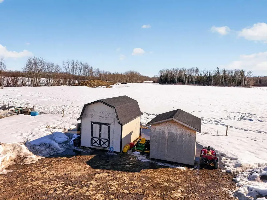 107216 Rge Road 130 Rural Mackenzie County AB T0H 2H0