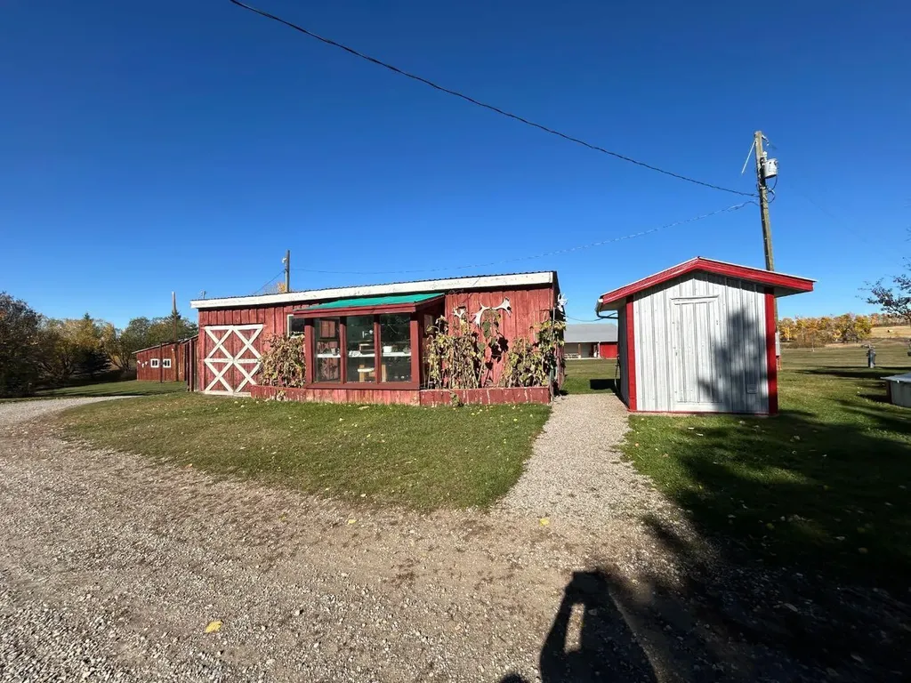 53021A 37-2 Township Road Rural Clearwater County AB T0M 0M0