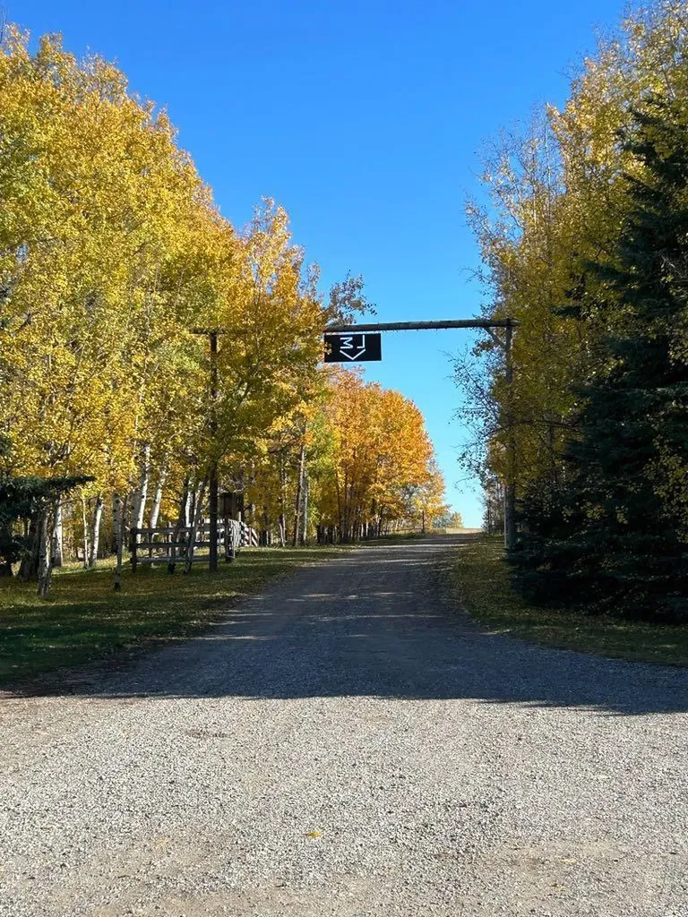 53021A 37-2 Township Road Rural Clearwater County AB T0M 0M0