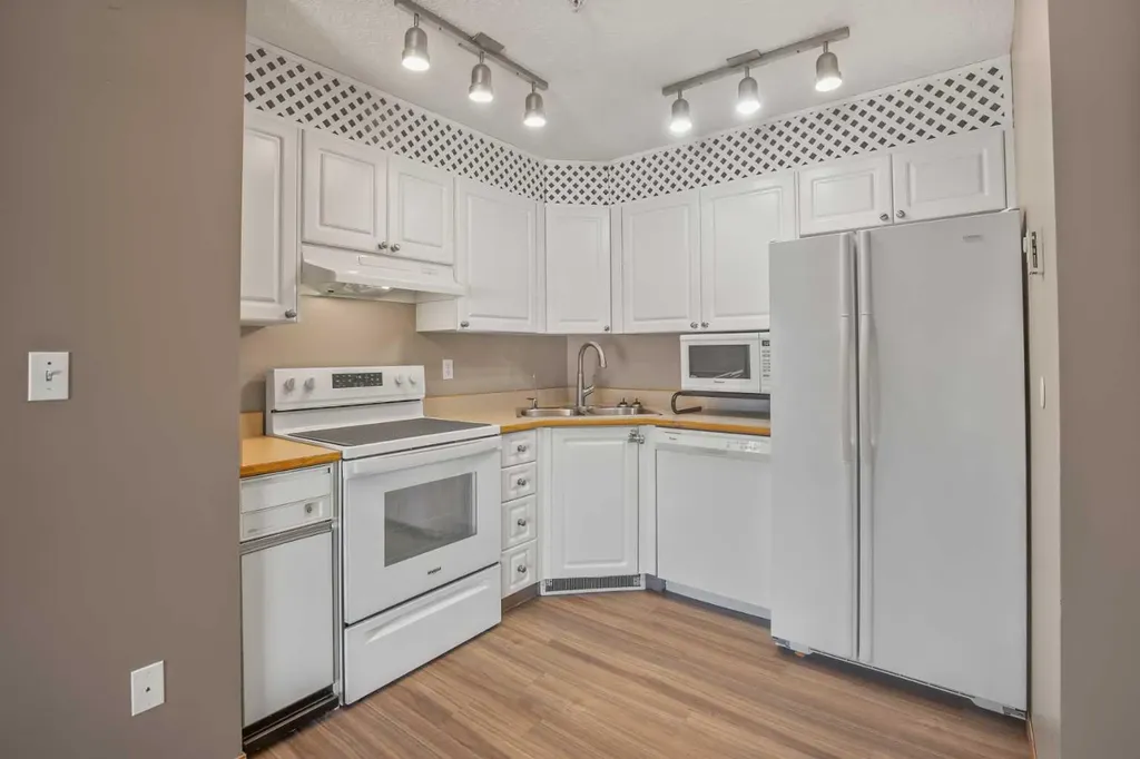 60 Jacobs Close Red Deer AB T4P 4A2