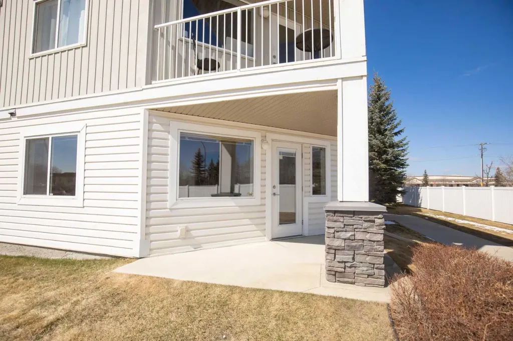 60 Jacobs Close Red Deer AB T4P 4A2