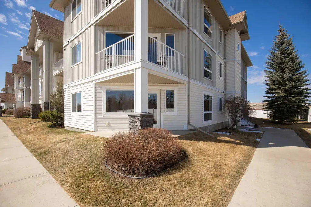 60 Jacobs Close Red Deer AB T4P 4A2