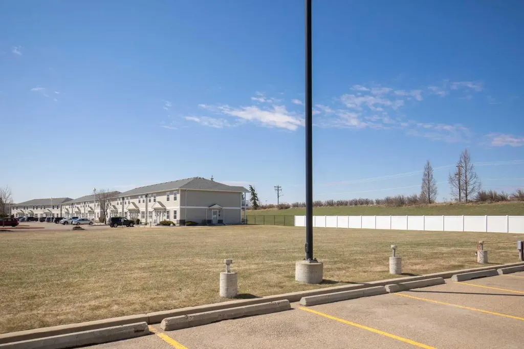 60 Jacobs Close Red Deer AB T4P 4A2