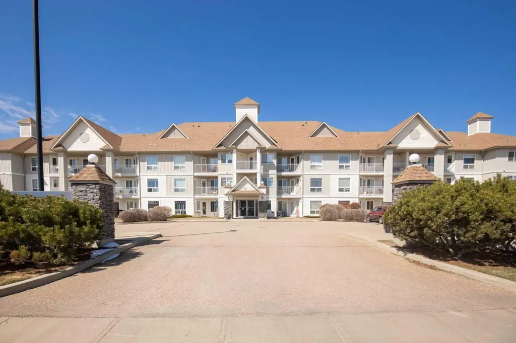 60 Jacobs Close Red Deer AB T4P 4A2