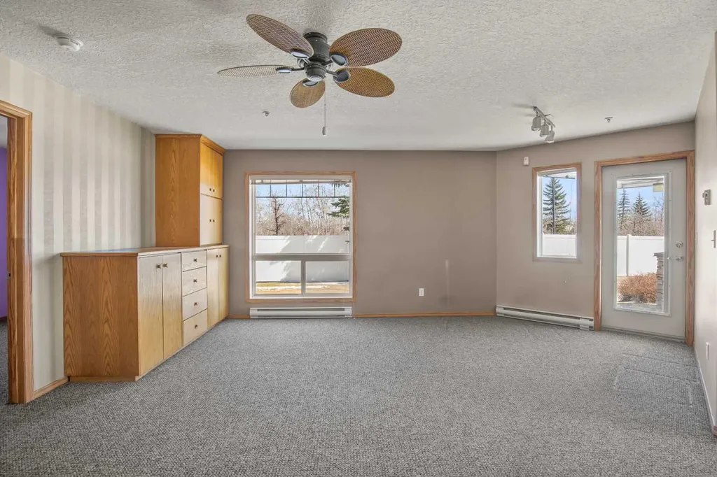 60 Jacobs Close Red Deer AB T4P 4A2