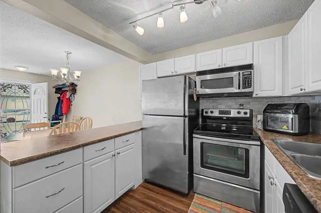 200 Brookpark Drive SW Calgary AB T2W 3E5