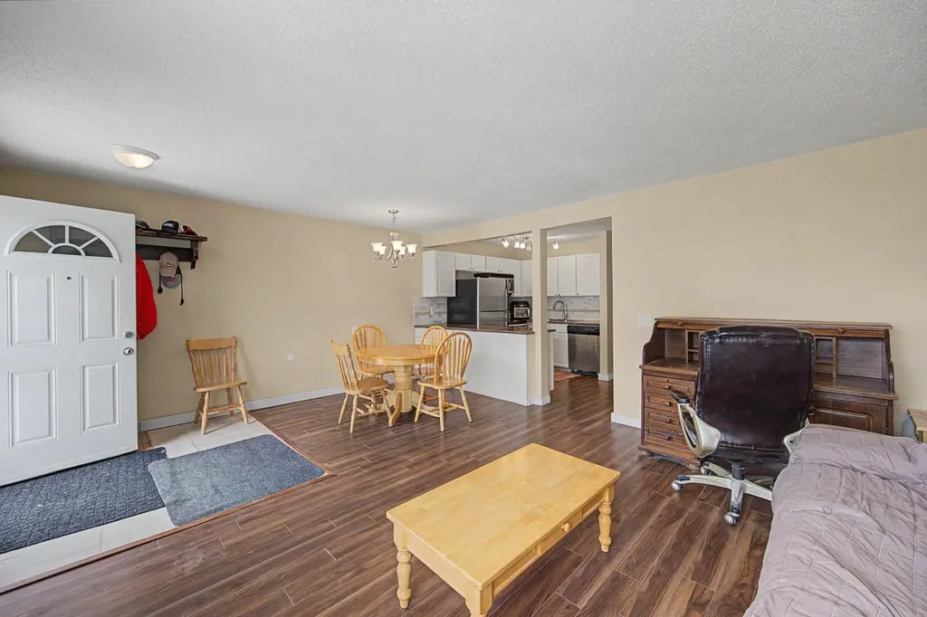 200 Brookpark Drive SW Calgary AB T2W 3E5