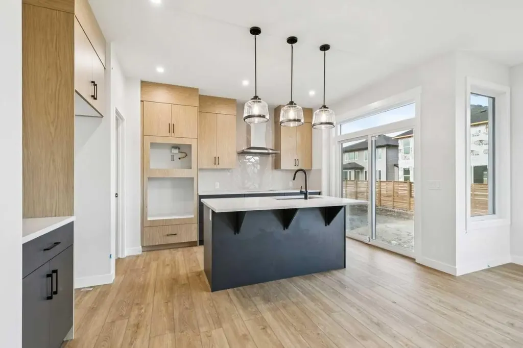 286 Dawson Wharf Rise Chestermere AB T1X2W4