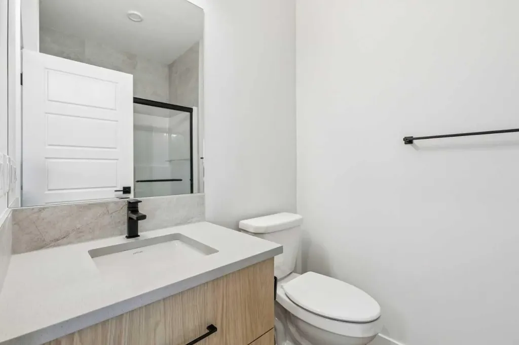 286 Dawson Wharf Rise Chestermere AB T1X2W4