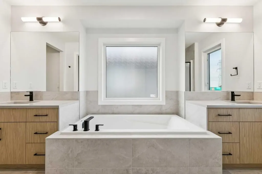 286 Dawson Wharf Rise Chestermere AB T1X2W4