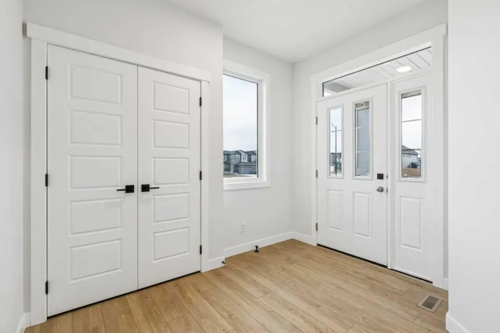 286 Dawson Wharf Rise Chestermere AB T1X2W4