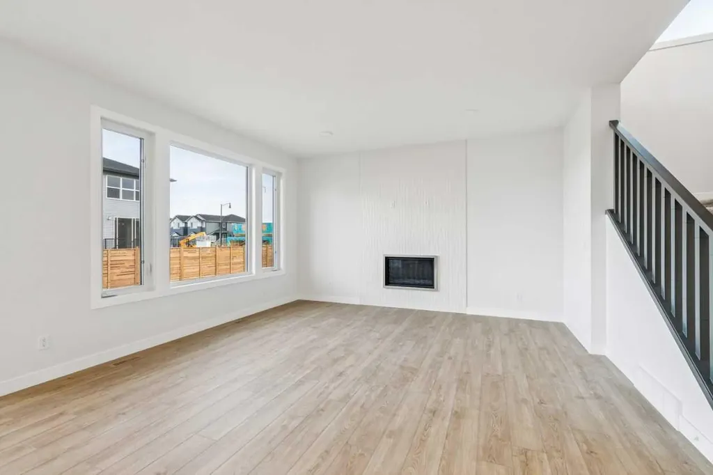 286 Dawson Wharf Rise Chestermere AB T1X2W4