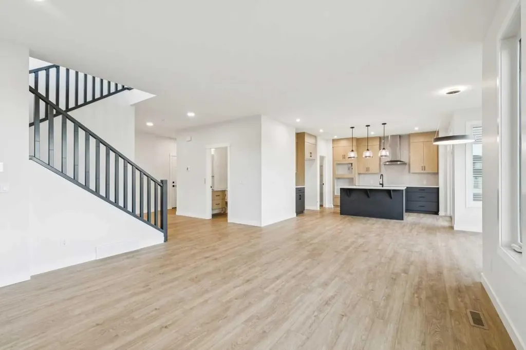 286 Dawson Wharf Rise Chestermere AB T1X2W4