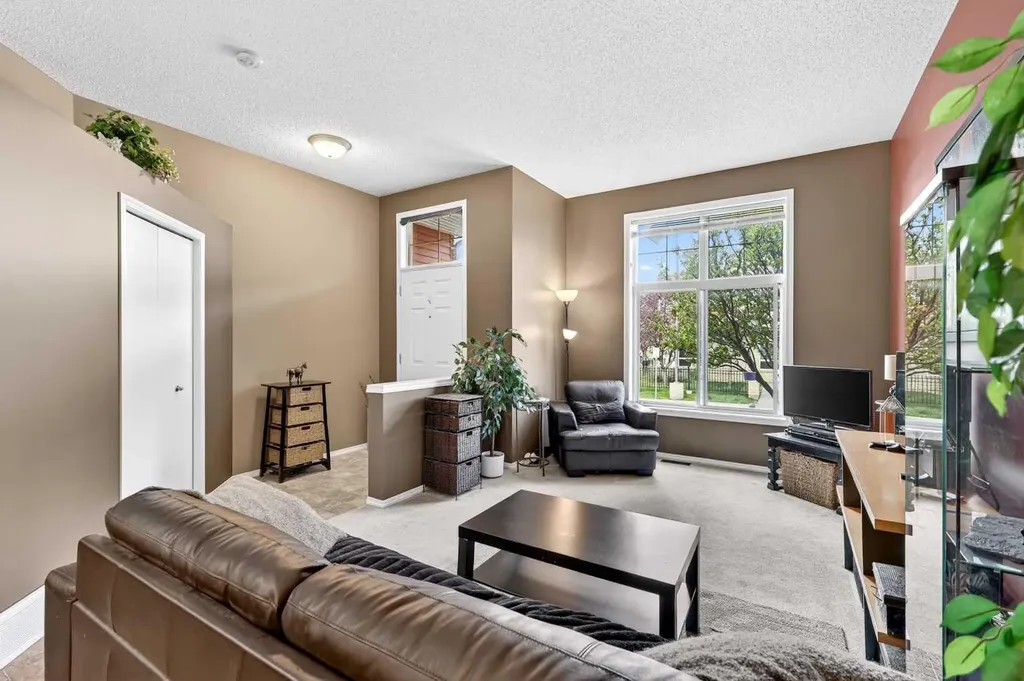 140 Promenade Way SE Calgary AB T2Z 4E9