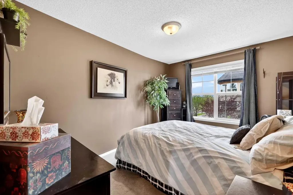 140 Promenade Way SE Calgary AB T2Z 4E9