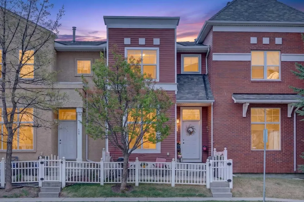 140 Promenade Way SE Calgary AB T2Z 4E9