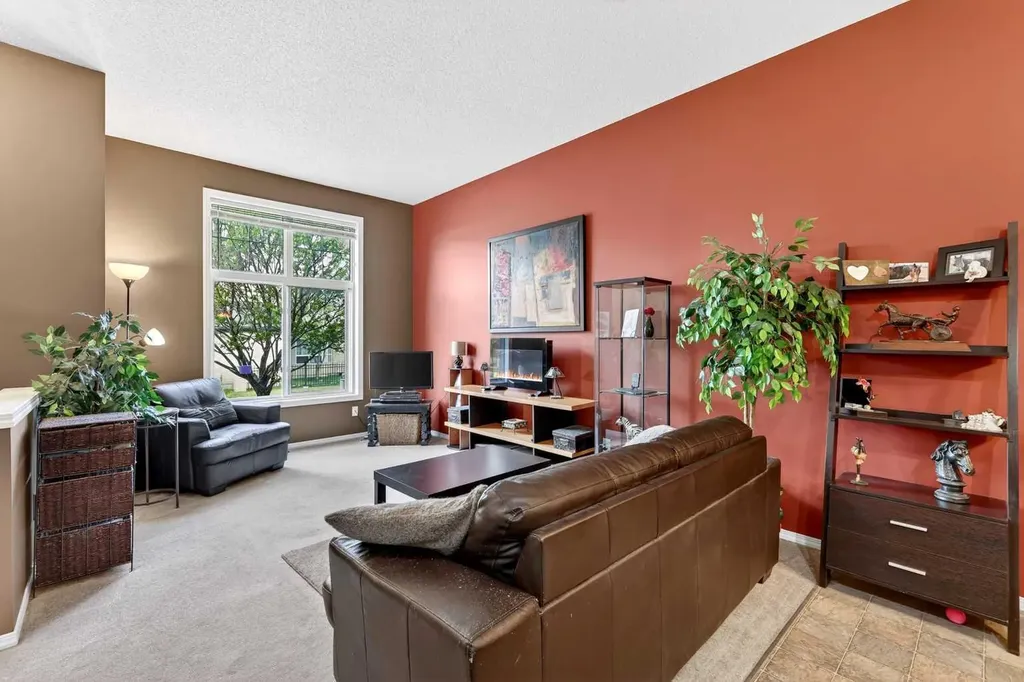 140 Promenade Way SE Calgary AB T2Z 4E9