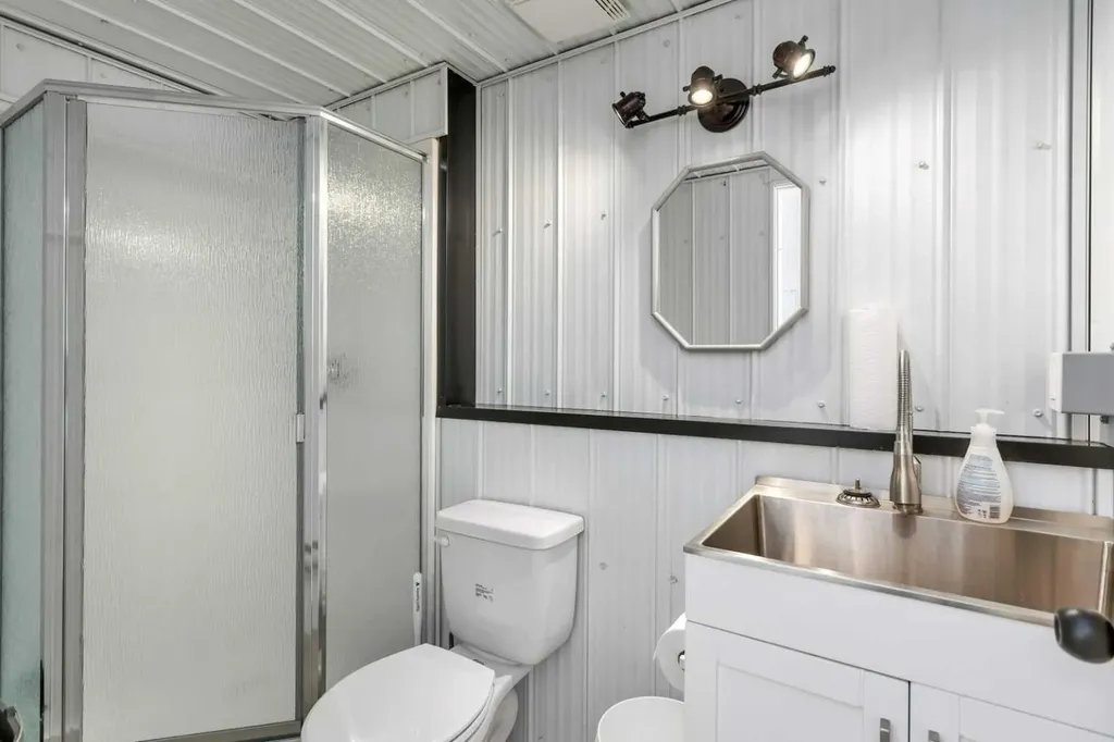 99 Grand Avenue Norglenwold AB T4S 1S5