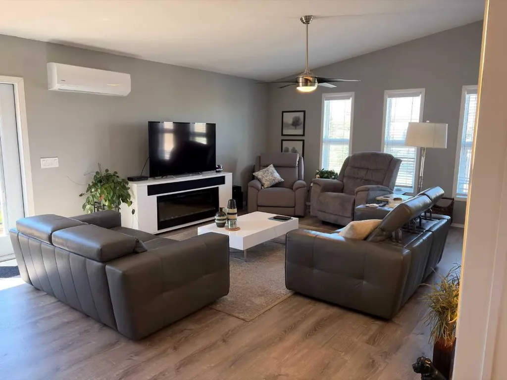 55036 Highway 810 Rural Cardston County AB T0K2R0