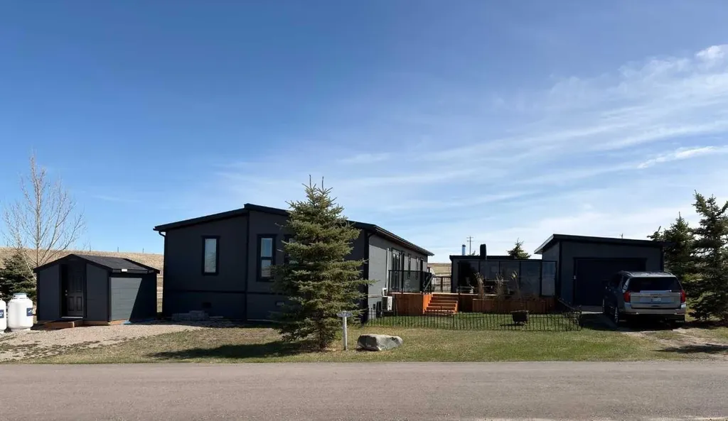 55036 Highway 810 Rural Cardston County AB T0K2R0
