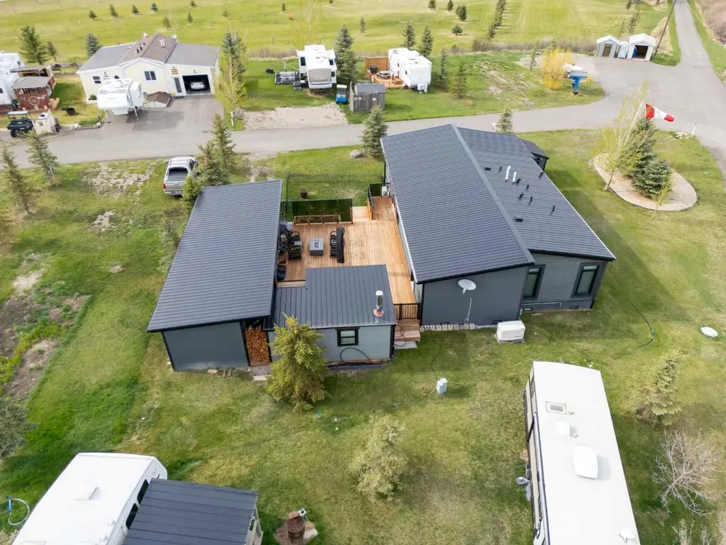 55036 Highway 810 Rural Cardston County AB T0K2R0