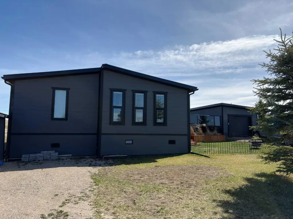 55036 Highway 810 Rural Cardston County AB T0K2R0