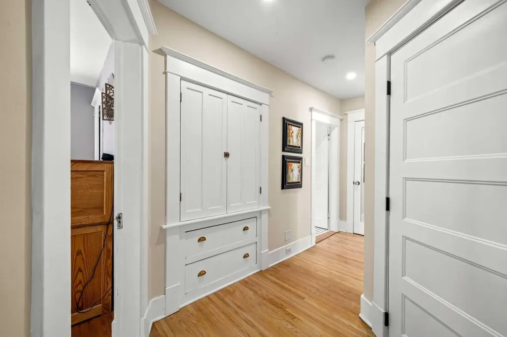 3607 7 Street SW Calgary AB T2T 2Y2