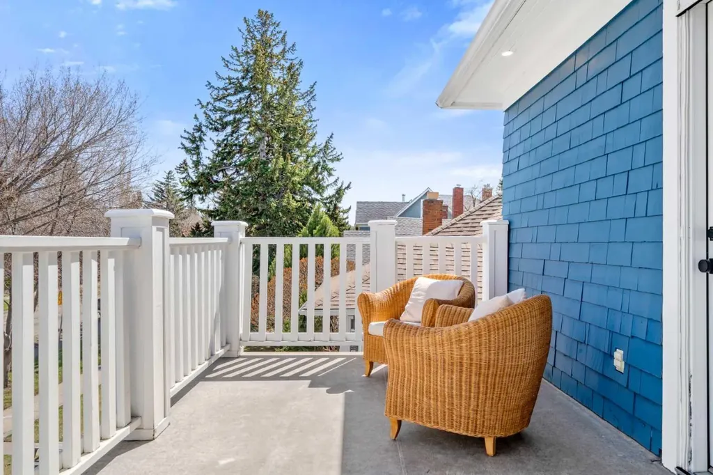 3607 7 Street SW Calgary AB T2T 2Y2