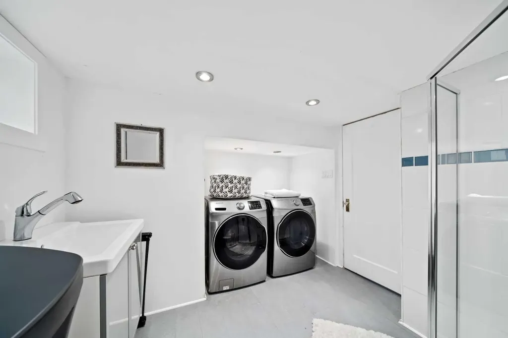 3607 7 Street SW Calgary AB T2T 2Y2