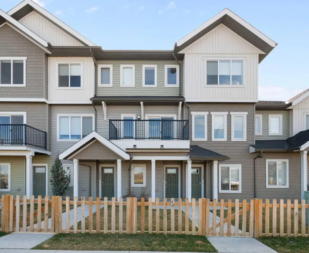 24 Rivercrest Drive Cochrane AB T4C 2C8