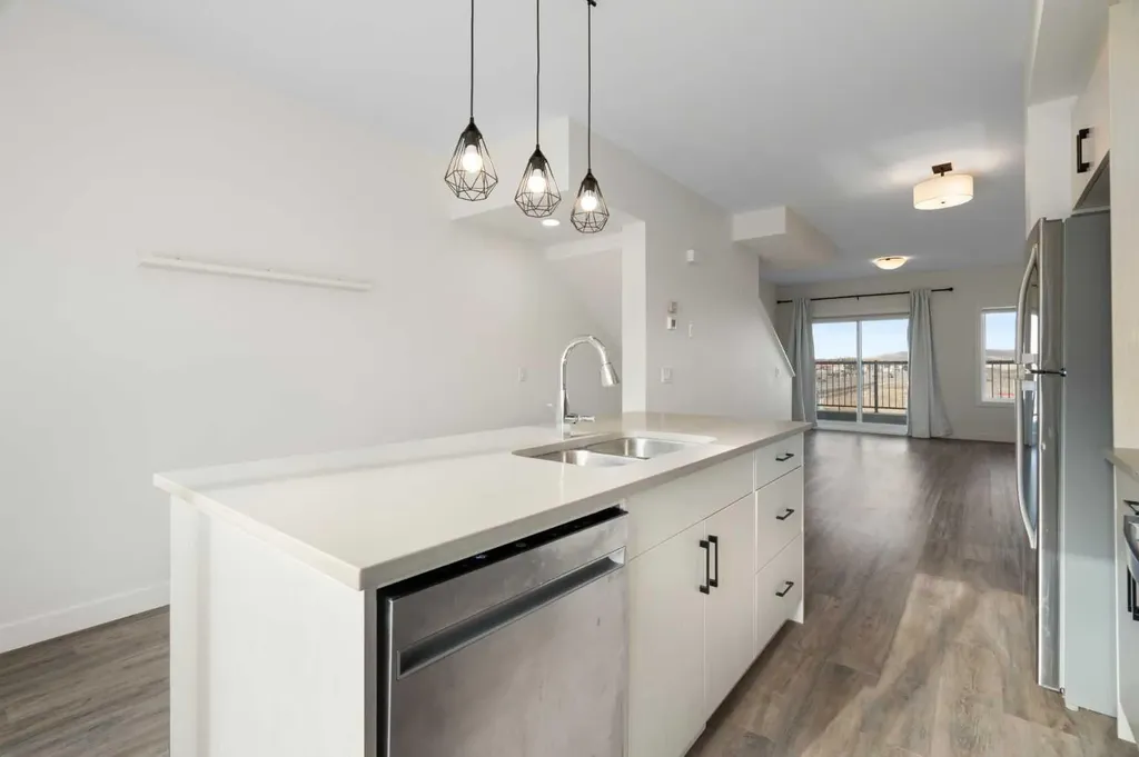 24 Rivercrest Drive Cochrane AB T4C 2C8