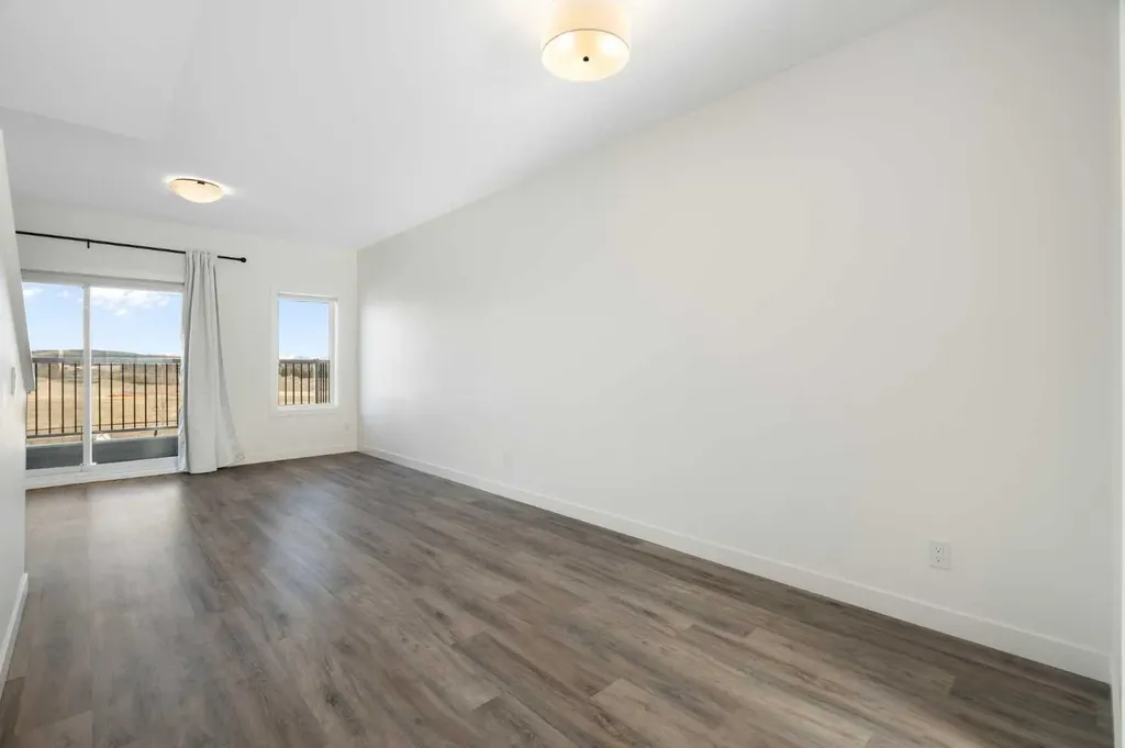 24 Rivercrest Drive Cochrane AB T4C 2C8
