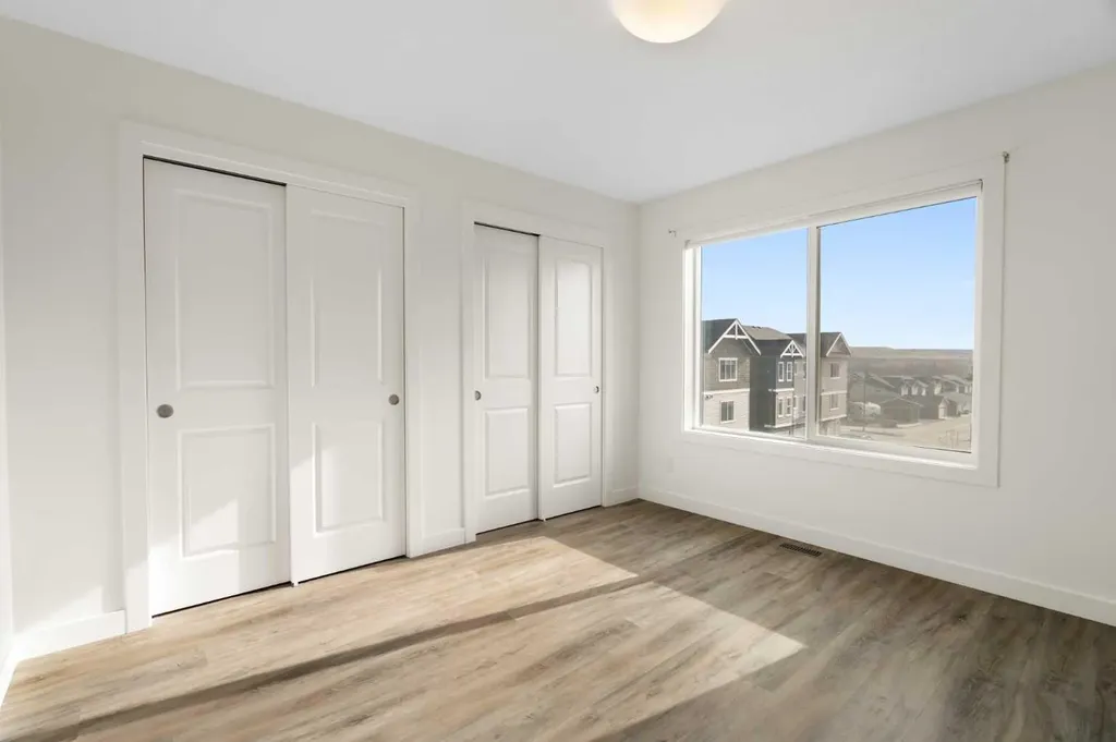 24 Rivercrest Drive Cochrane AB T4C 2C8