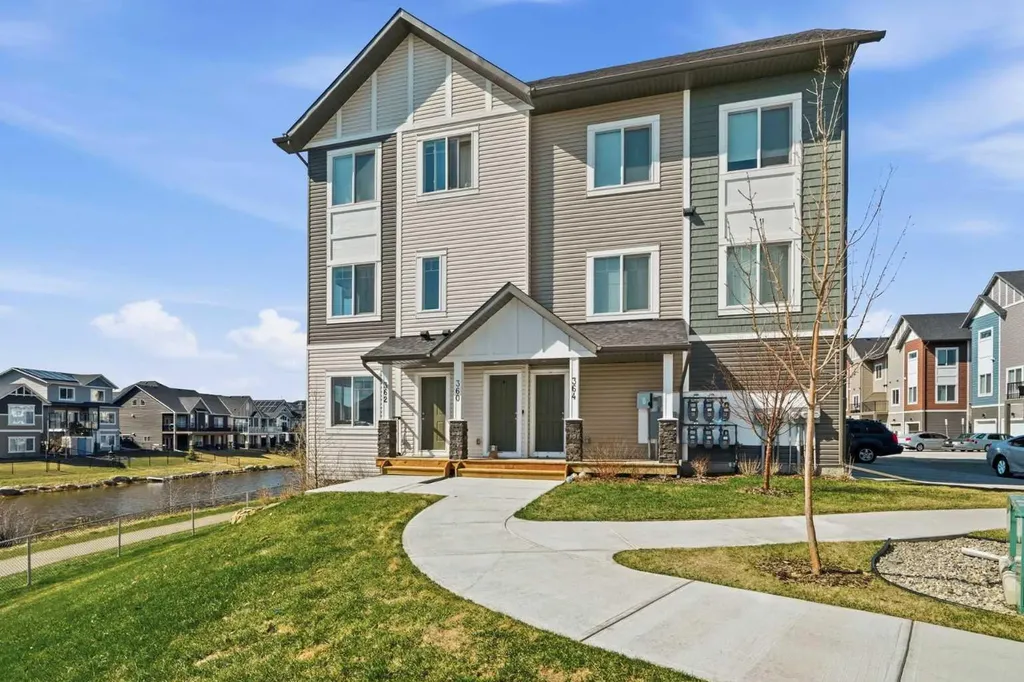 362 Canals Crossing SW Airdrie AB T4B 4L4