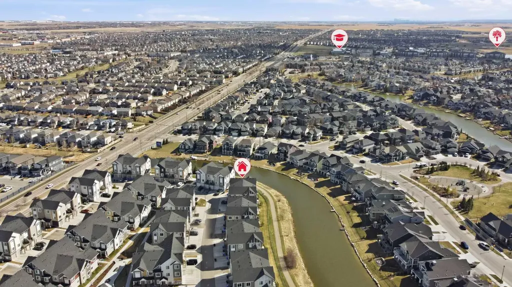 362 Canals Crossing SW Airdrie AB T4B 4L4