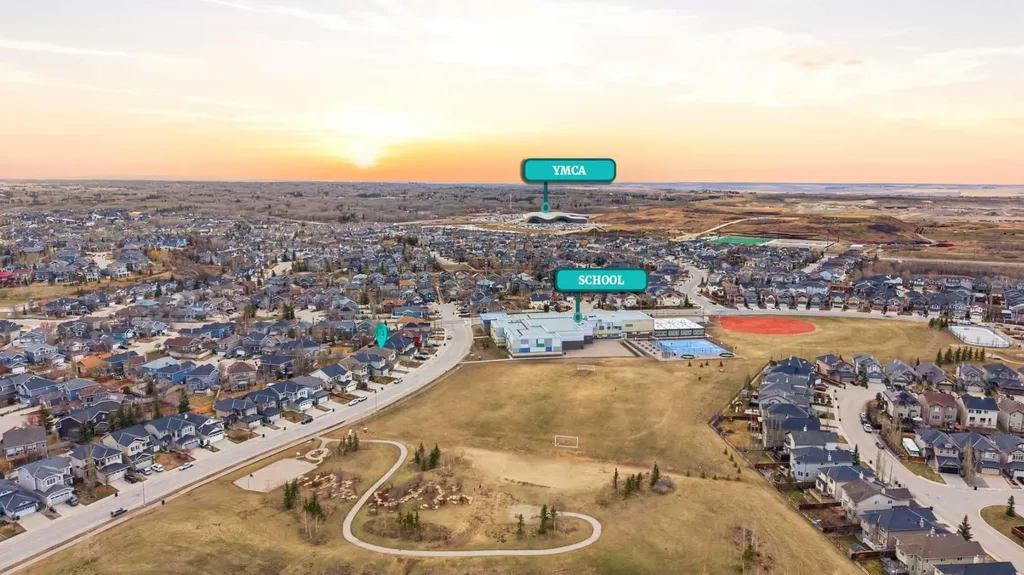 29 Royal Birkdale Drive NW Calgary AB T3G 5C7