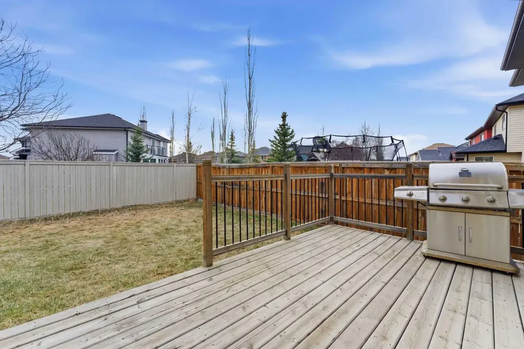 29 Royal Birkdale Drive NW Calgary AB T3G 5C7