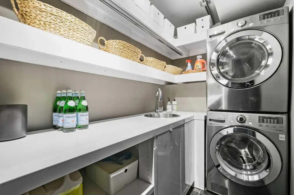 2115 29 Avenue SW Calgary AB T2T 1N6