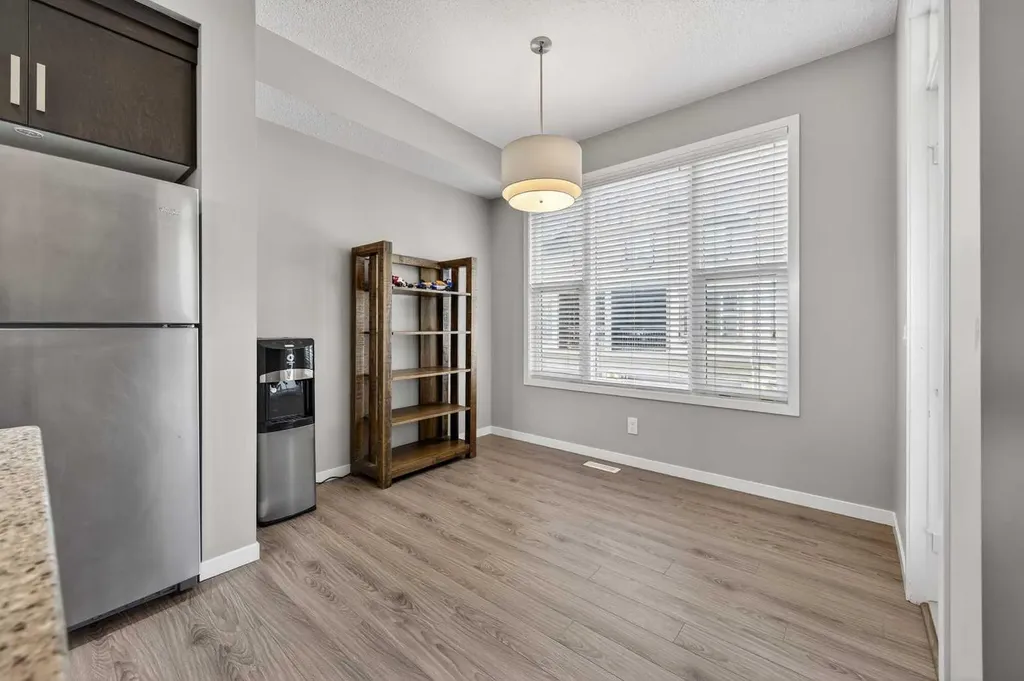 258 New Brighton Walk SE Calgary AB T2Z 5C7