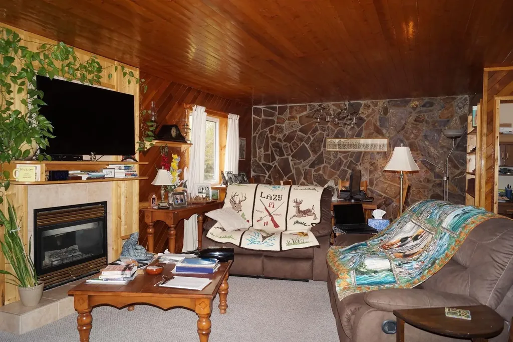 53021A 37-2 Township Road Rural Clearwater County AB T0M 0M0
