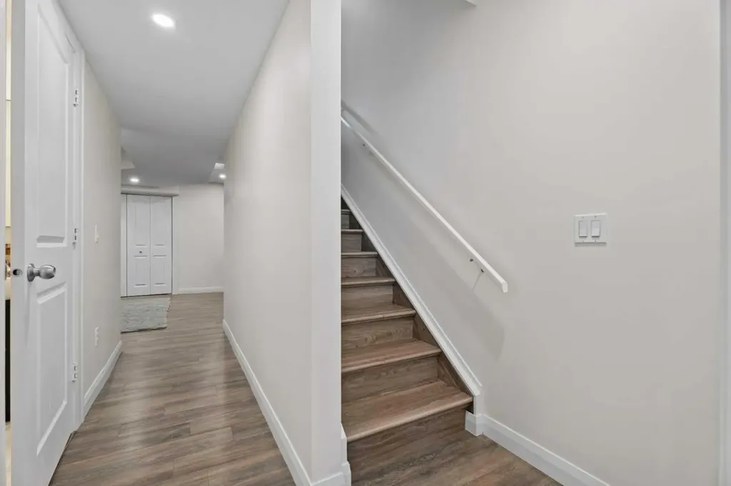 121 Copperpond Common SE Calgary AB T2Z 5B6