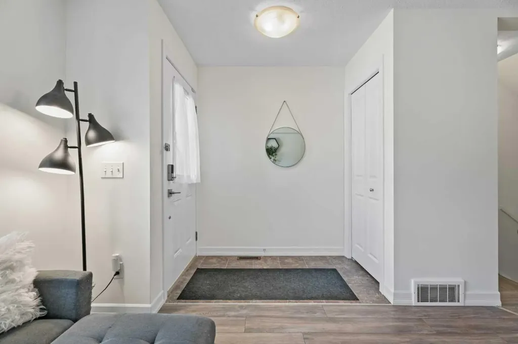 121 Copperpond Common SE Calgary AB T2Z 5B6