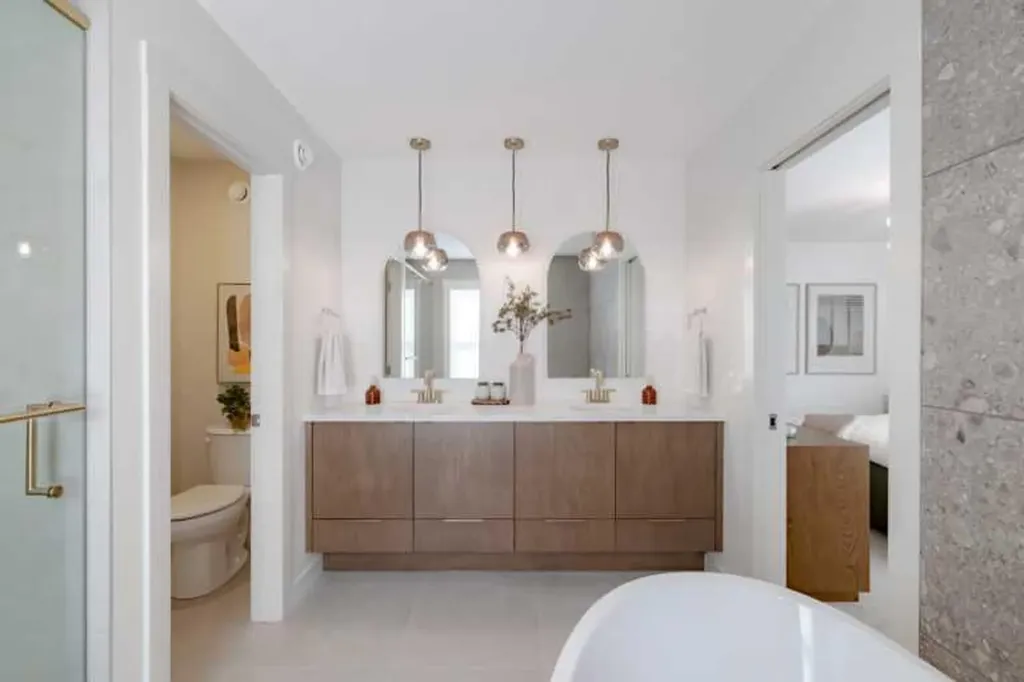 194 Drystone Way NW Calgary AB T3R2M1