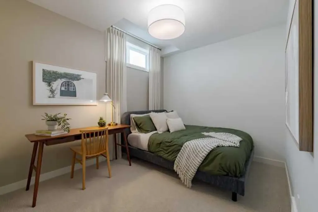 194 Drystone Way NW Calgary AB T3R2M1