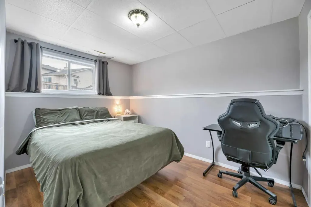 545 Hillview Gate Strathmore AB T1P 1Z6
