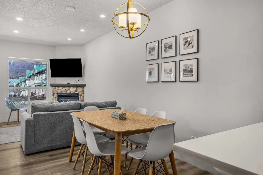 1200 Harvie Heights Road Harvie Heights AB T1W 2W2