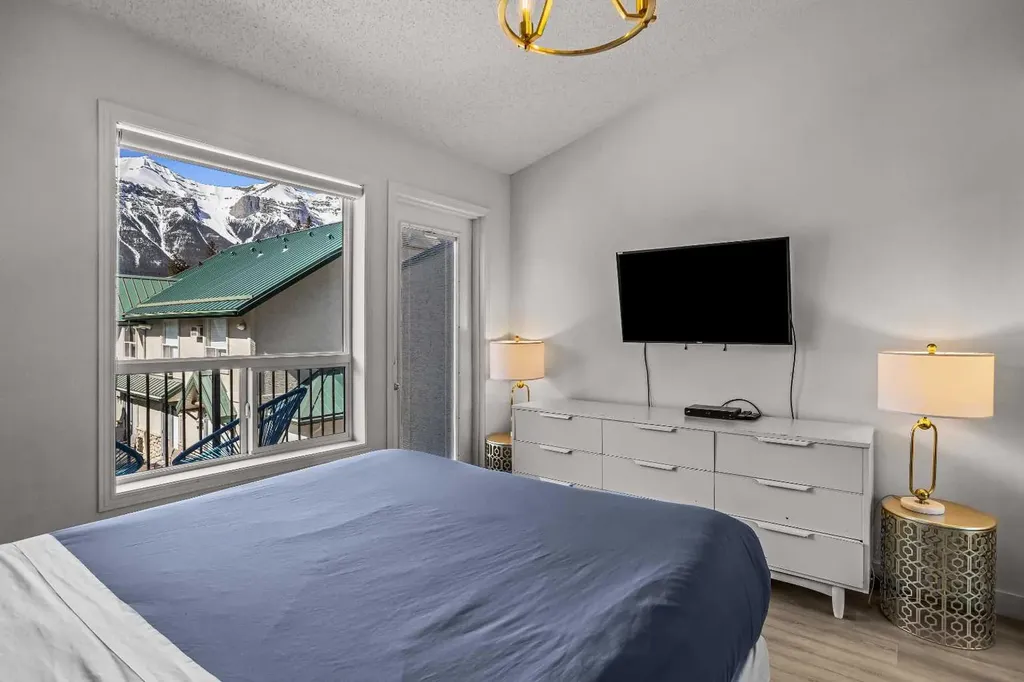 1200 Harvie Heights Road Harvie Heights AB T1W 2W2
